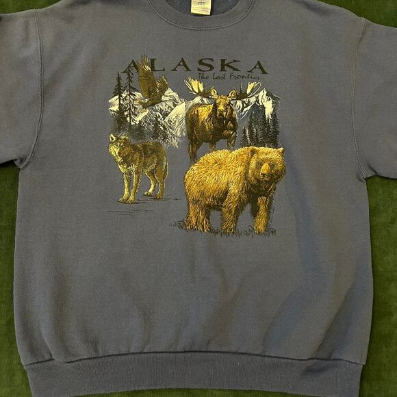 Rare vintage alaska sweatshirt - Picture 2 of 6
